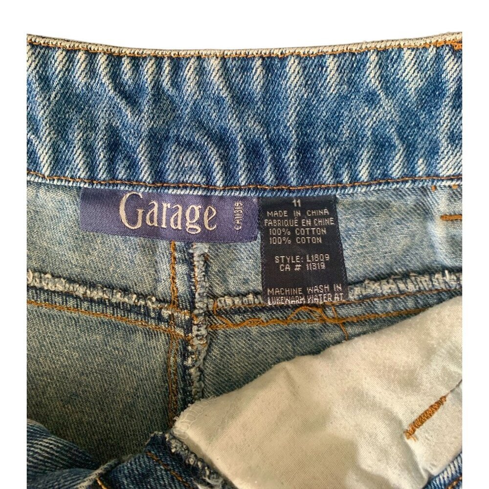 Garage Low Rise Women's Jean Shorts Light Wash Size 11 - Picture 5 of 8